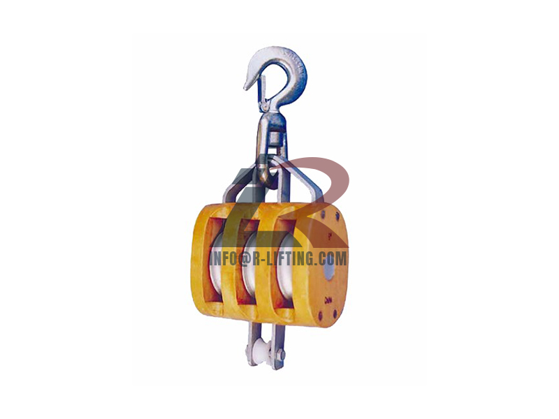 Regular Wood Block Triple With Swivel Hook